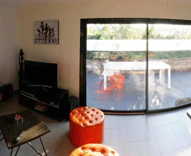 Lapin Holiday home Lesquin